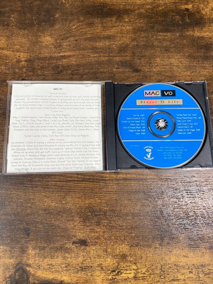 洋楽 MAC VO players IV life grap