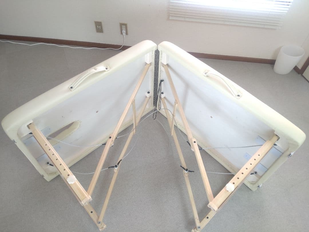 整体・マッサージ用折りたたみベッド　ネチュラ・シンプルプラクティス、ナチュラル