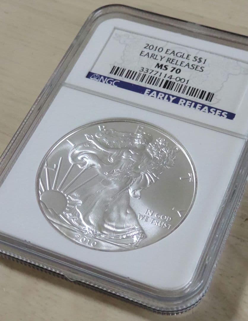1オンス銀貨　イーグル銀貨2010年NGC MS70