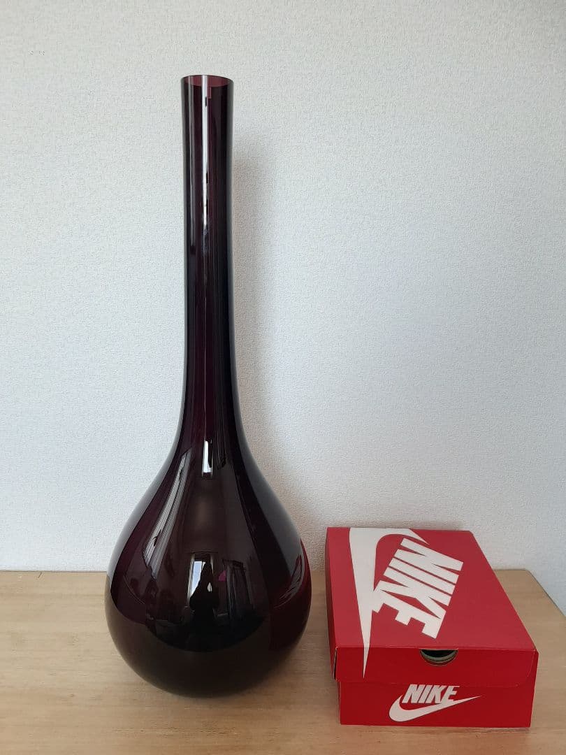 高さ70cm★巨大な花器★ガラス製　花瓶★濃紫色　大きい　生け花★花立