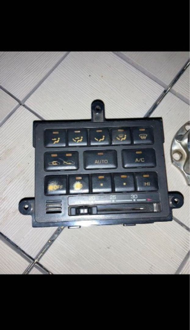 エアコンスイッチASSY、ランクル80