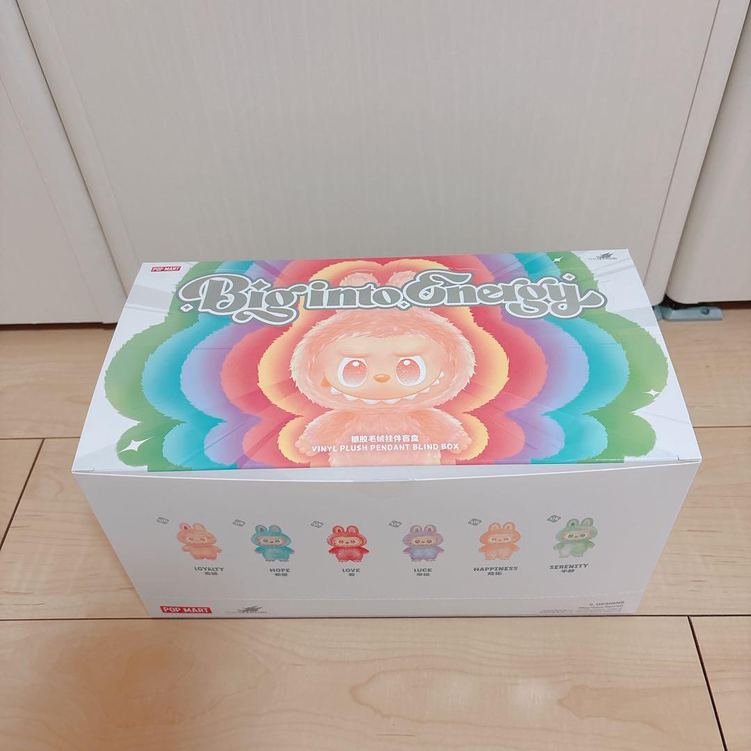 【正規品】ラブブ　ぬいぐるみ　キーホルダー