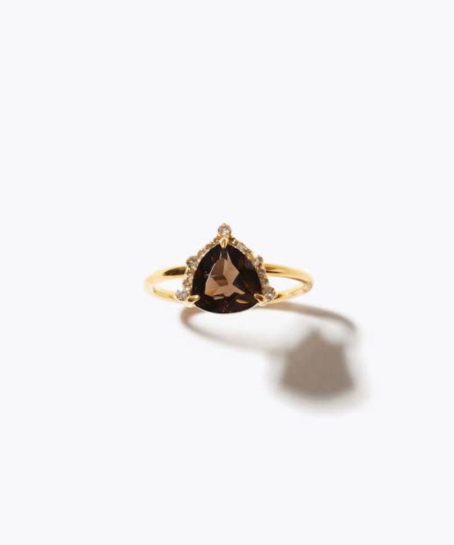 アルティーダウード　トリリアントスモーキークォーツ パヴェダイヤ