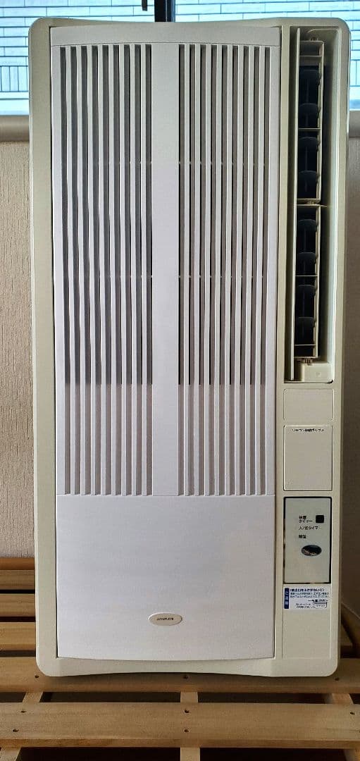 コイズミ ルームエアコン 窓