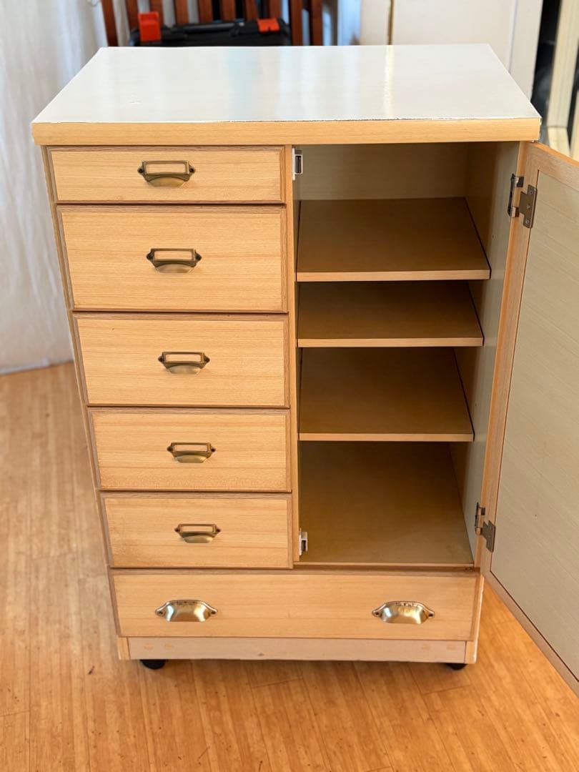 【 フランス 調 ビンテージ 木製 チェスト】真鍮取っ手 キャスター付き