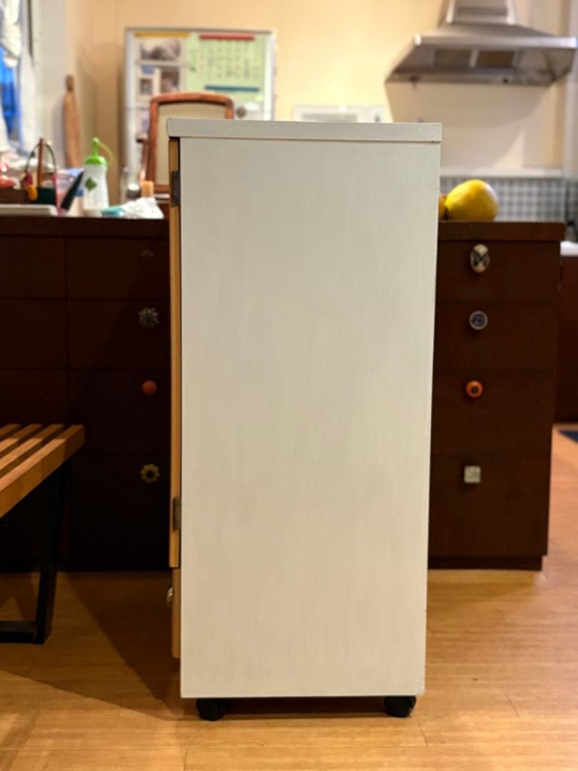 【 フランス 調 ビンテージ 木製 チェスト】真鍮取っ手 キャスター付き