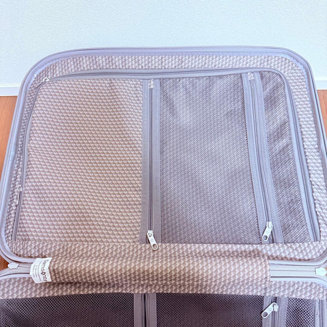 希少 サムソナイト スーツケース ポリゴン スピナー 61/22シルバー 50L