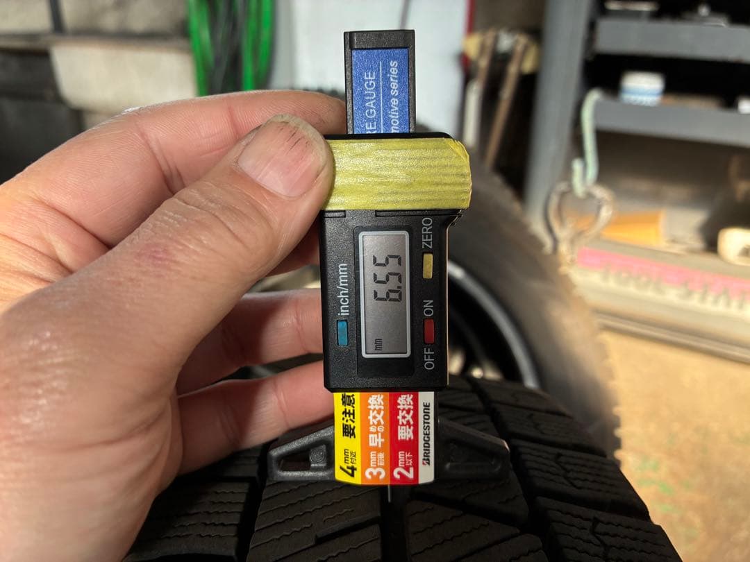 ブリザック VRX3 スタッドレスタイヤ 155/65R14