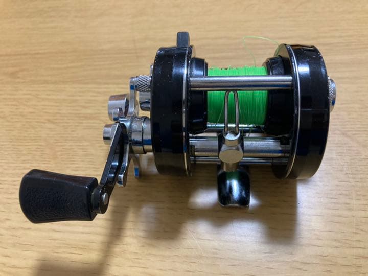 アブガルシア　アンバサダー2500C ブラック