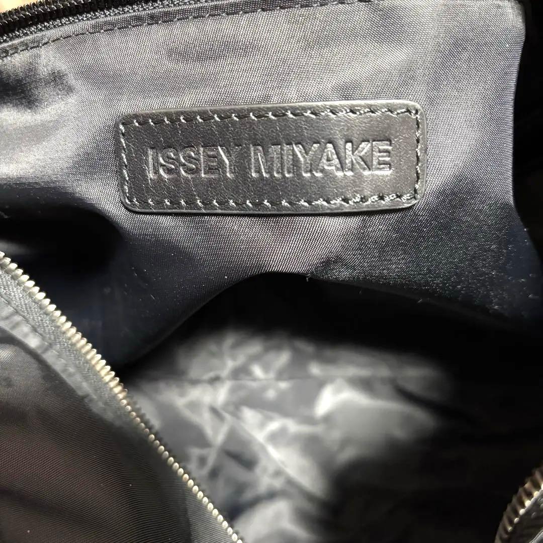 イッセイミヤケ/ISSEYMIYAKE⭐︎トートバッグ レザー ナイロン A4 革
