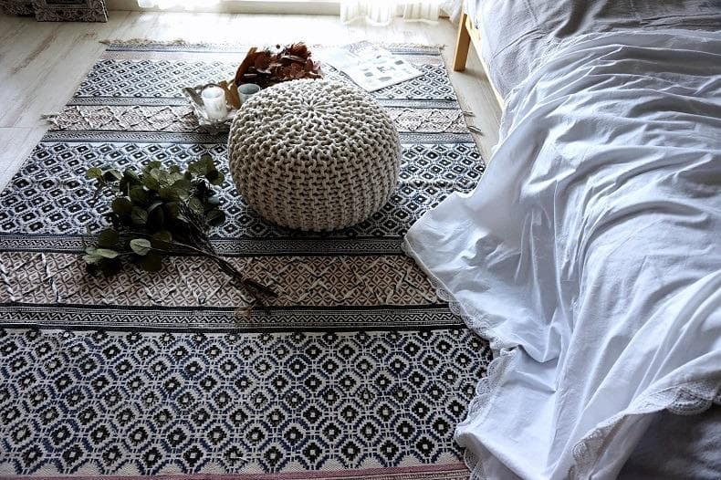 美品 ハンドブロックプリント インドラグ 140×200 ナチュラル デザイン