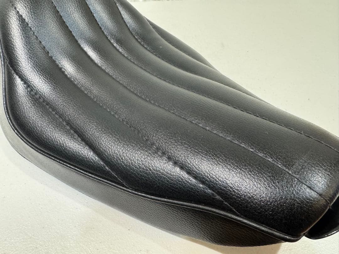 イージーライダース 人気　定番　ソロ スポーツスター XL 1200 883