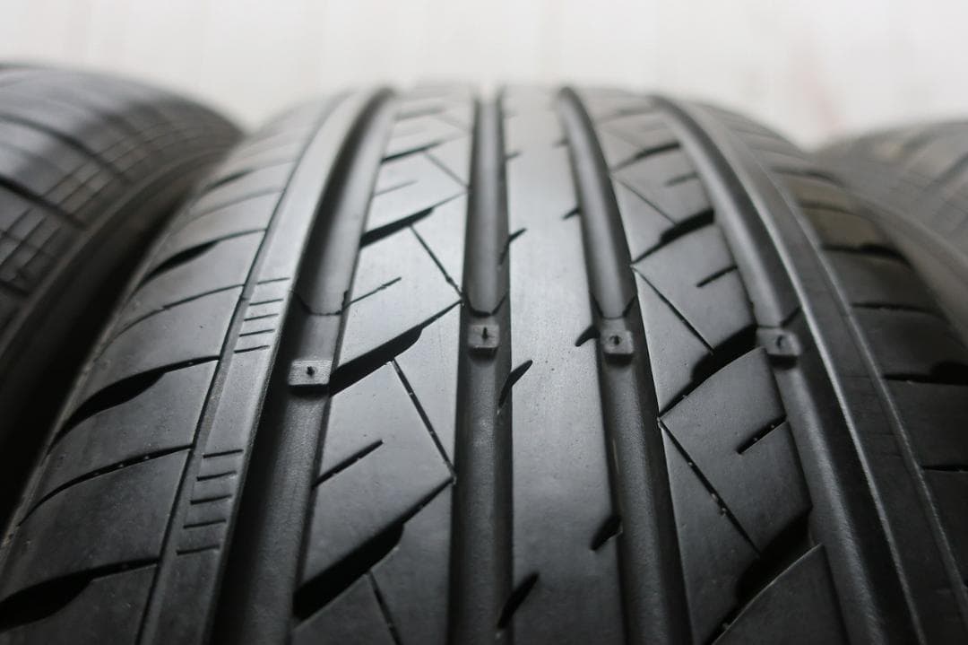 2024年　ラウフェン　G　FIT　as-01　195/65R15　バリ溝　4本