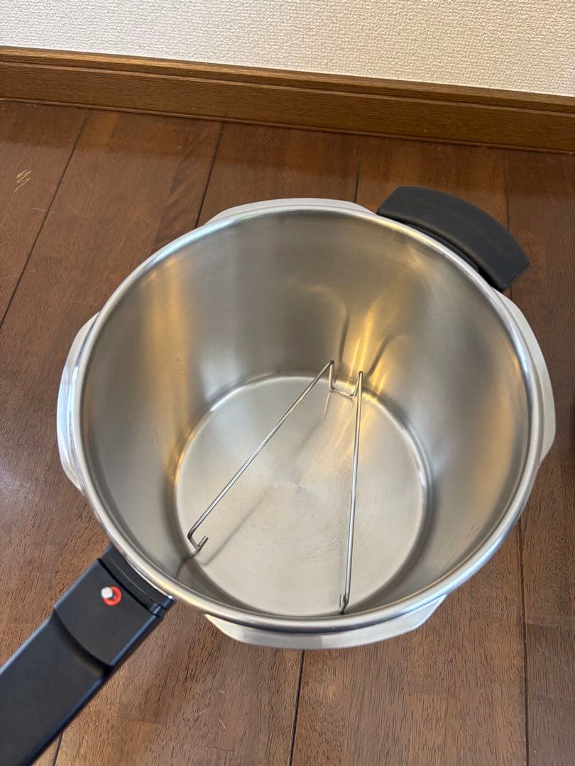 こ*ん様 フィスラー ビタビット 圧力鍋 4l