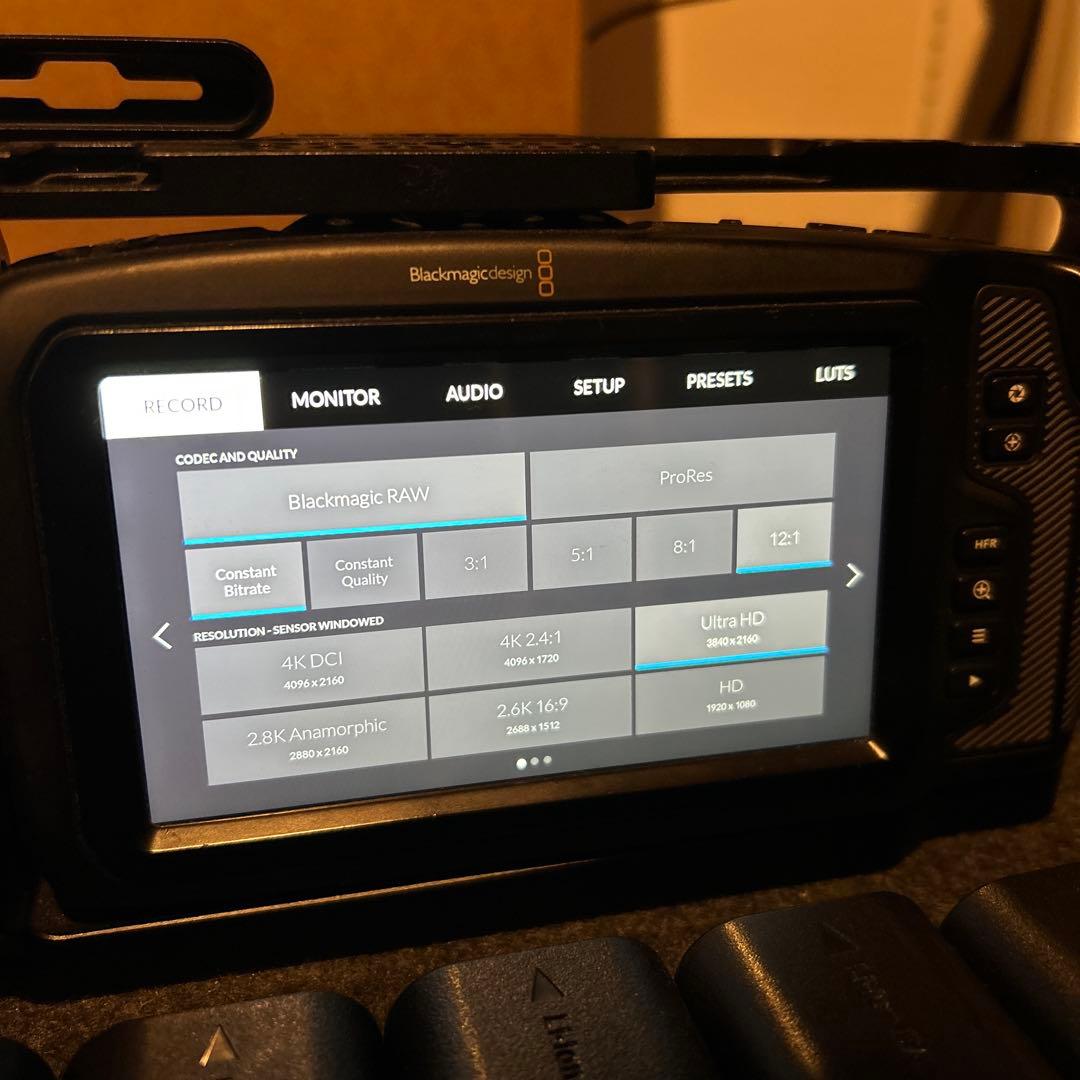 Blackmagic Pocket Cinema Camera 4K本体