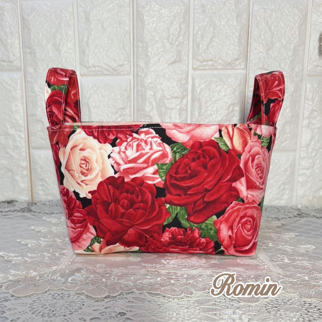 布バスケット小　赤とピンクの薔薇　ハンドメイド