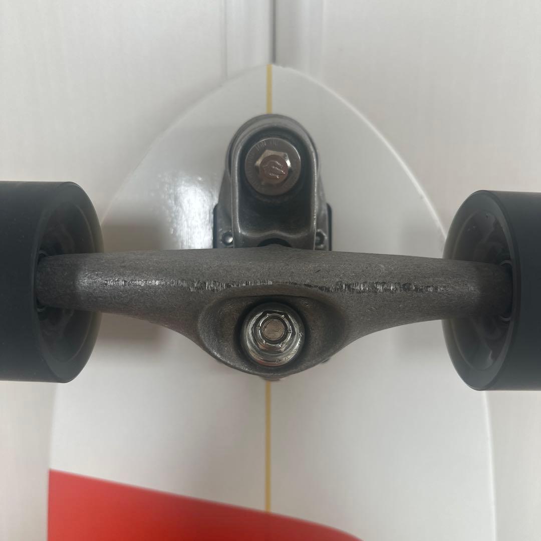 CARVER トライトン32インチ　 C7 トラック装着
