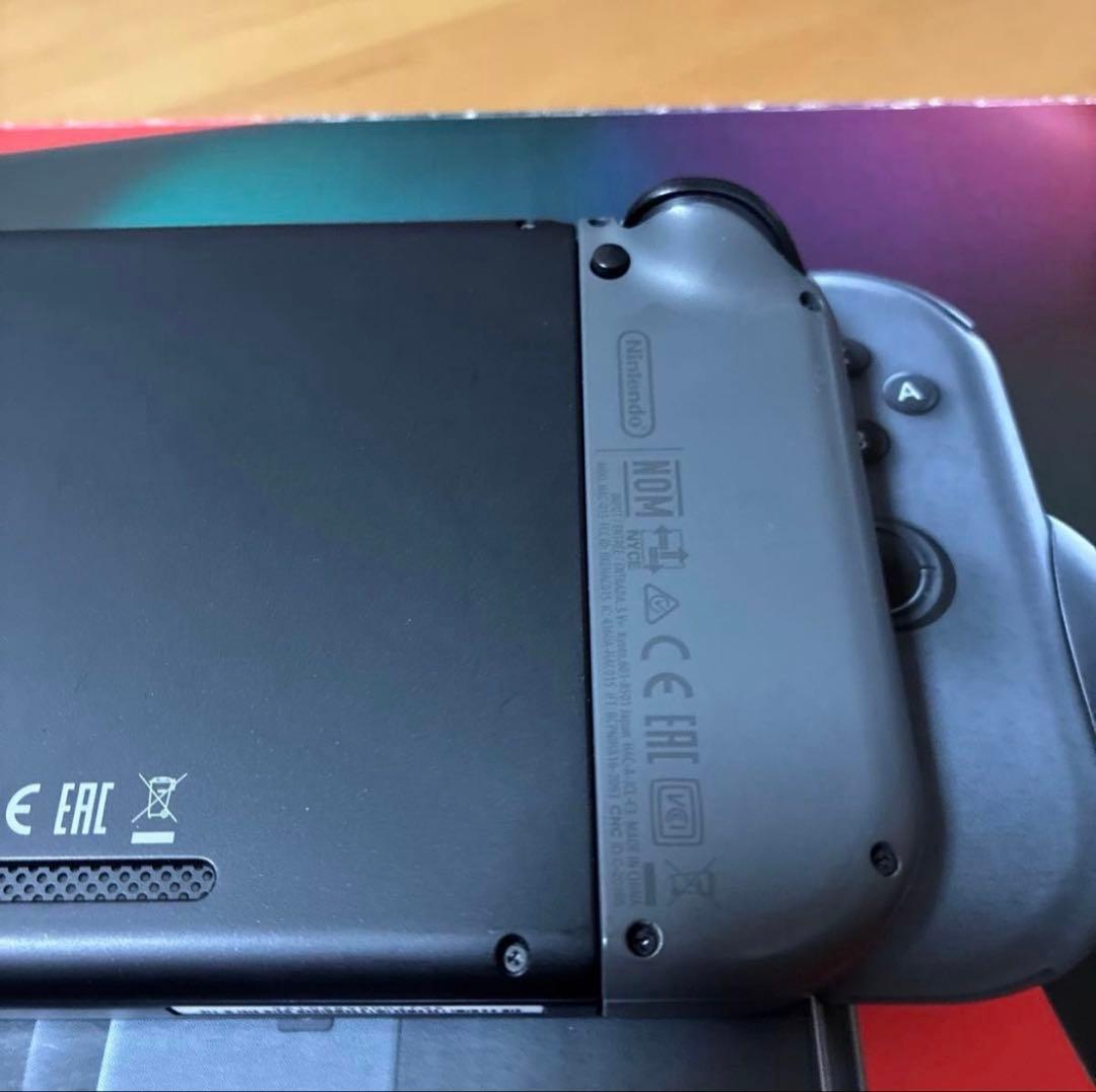 Nintendo Switch 本体 グレー 【付属品全て揃っています】