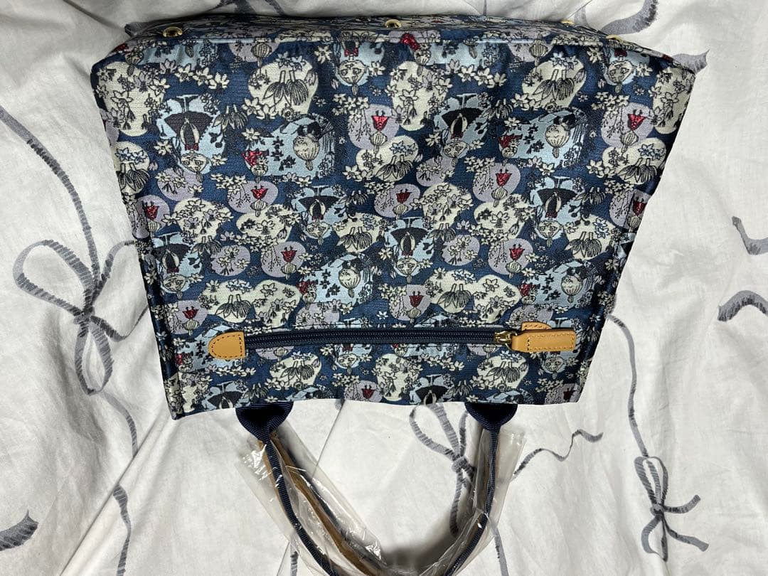 B*S様 ムーミン　ミムラねえさん　リトルミイ　MOOMIN 花柄　軽量ミニトー