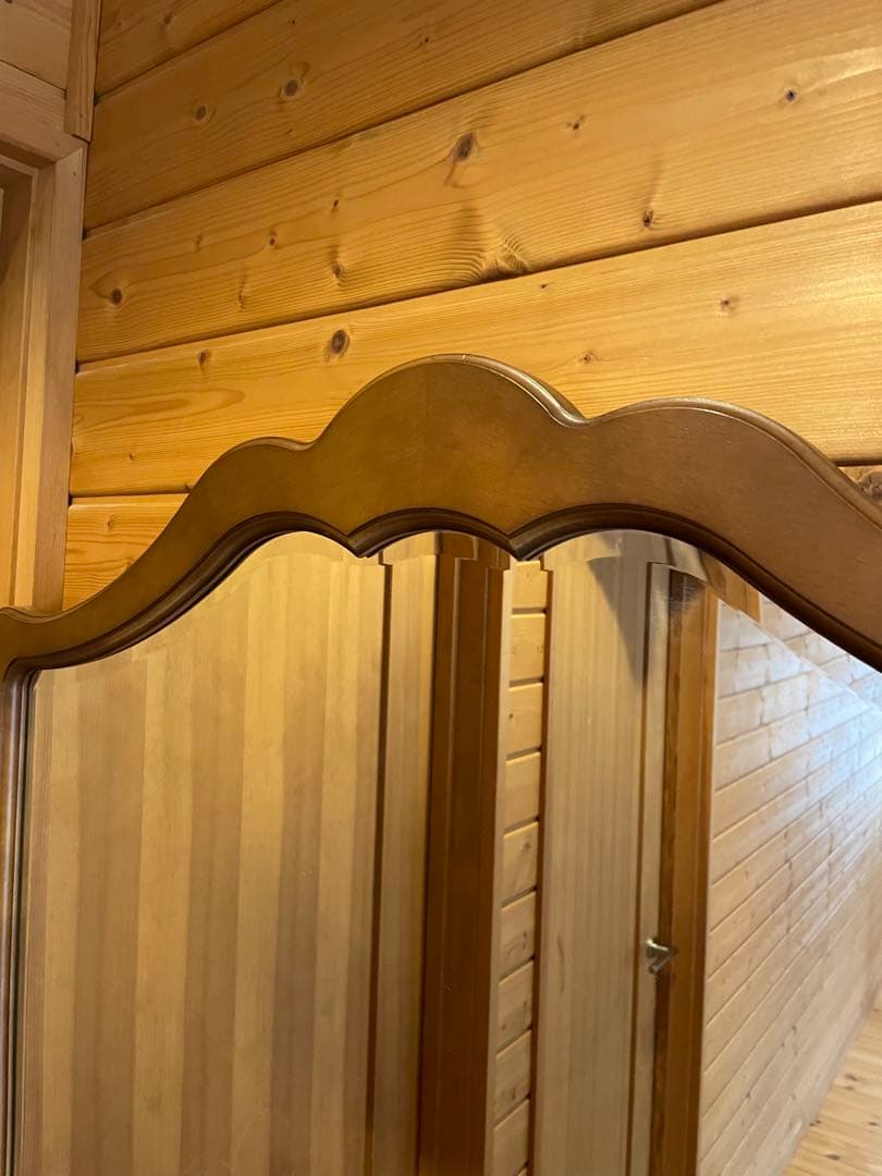 美品　カリモク　karimoku コロニアルシリーズ　壁掛けミラー