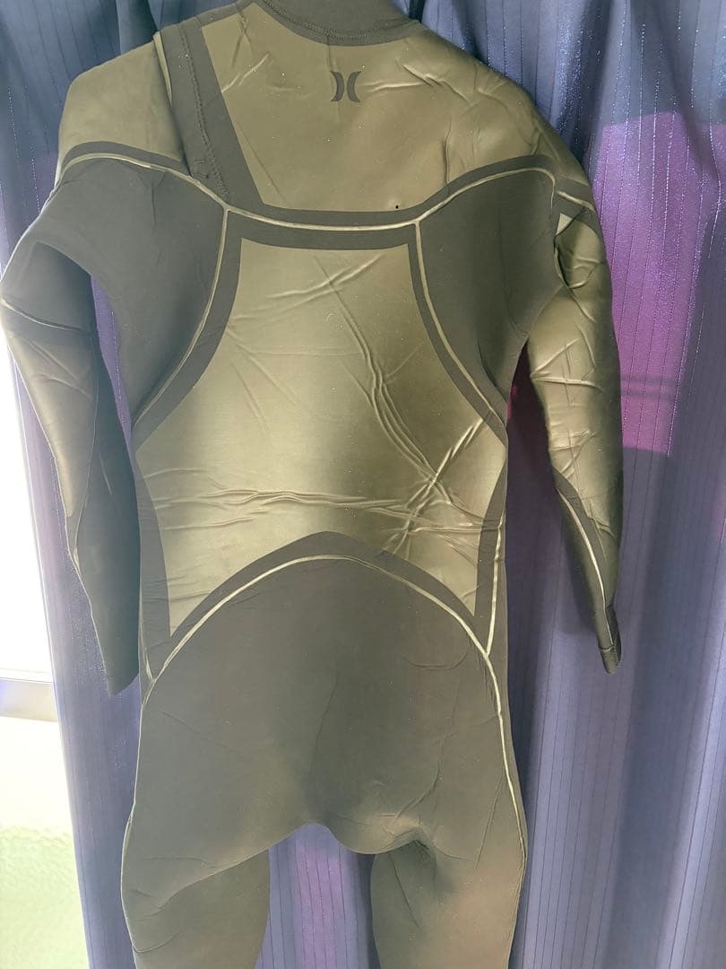 新品同様　HURLEY ADVANTAGE MAX 5/4/3mm セミドライ