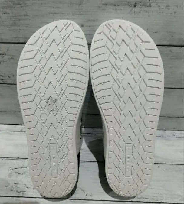 あ*む様 定価9.7万 新品 MARNI × CARHARTT WIP スリッポ