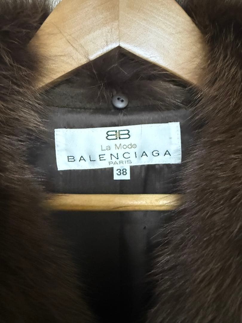 バレンシアガ　コート　ファー付き