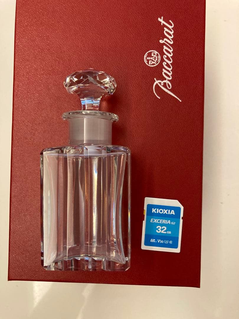 バカラ　香水瓶　ローズ