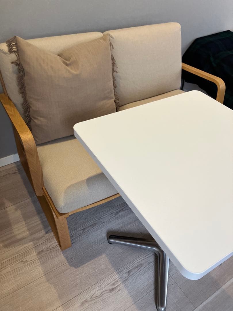 【ソファダイニングに最適】 カフェテーブル/天板 60×60cm、高さ65cm