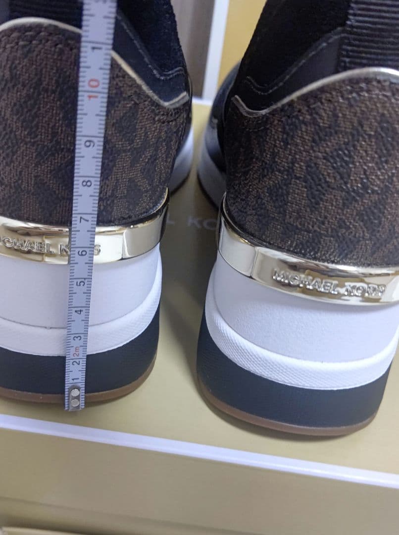 アラベスク☆【新品】MICHAEL KORS