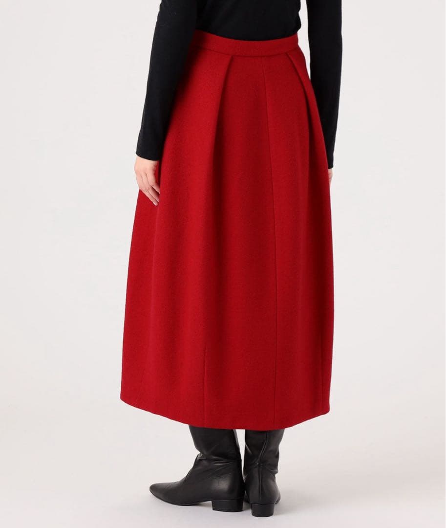 新品✨️ タグ付き✨️TOMORROWLANDリングニット バレル スカート