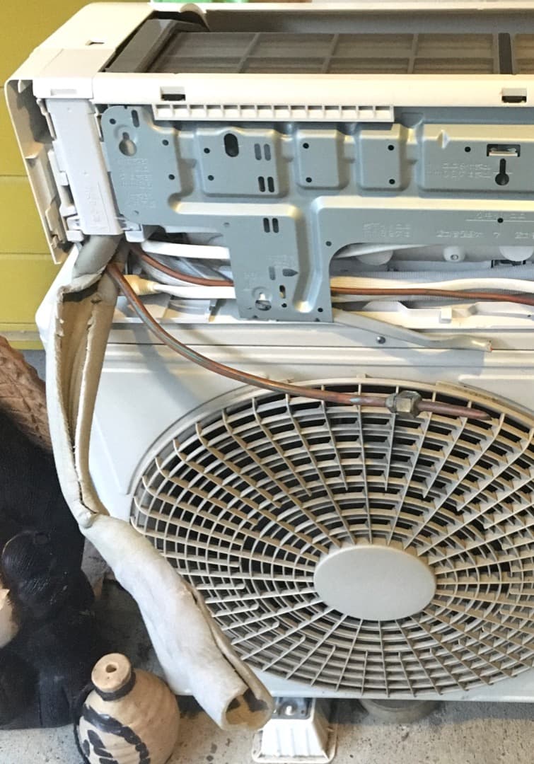 日立 白くまくん エアコン おもに18畳用 RAS-WBK56H2-W リモコン