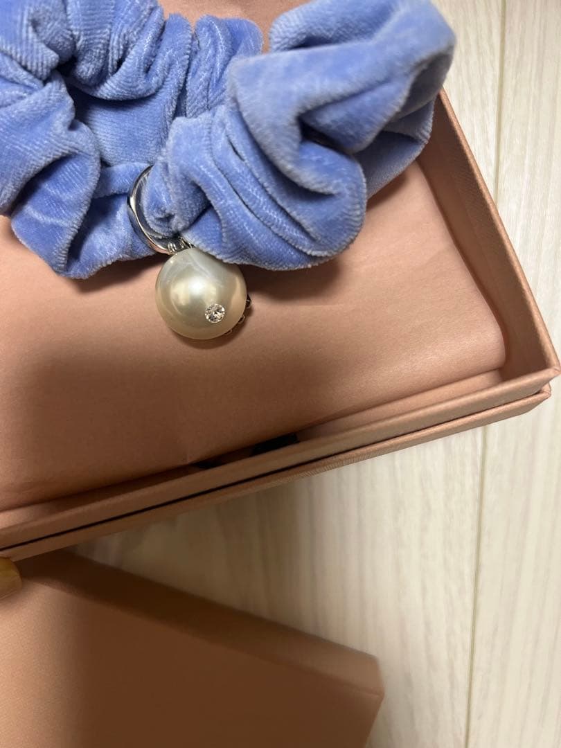 タグあり　MIUMIU ミュウミュウ ベルベット　ヘアゴム パール シュシュ