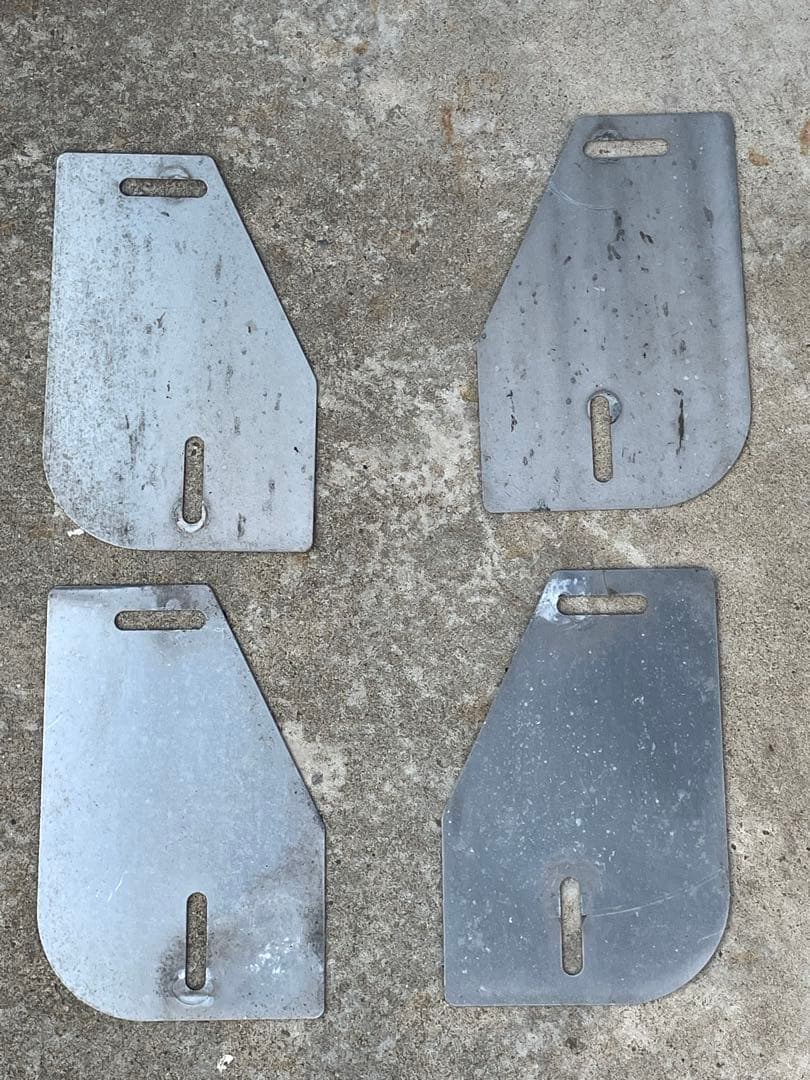 が*す様 JAOS マッドガード　ランドクルーザープラド　1台分セット中古