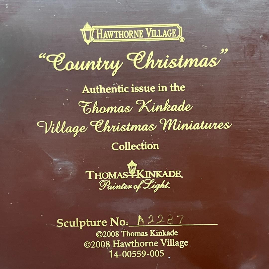 トーマスキンケード　雪景色　村のクリスマス列車　ミニチュア　ジオラマ　ライト