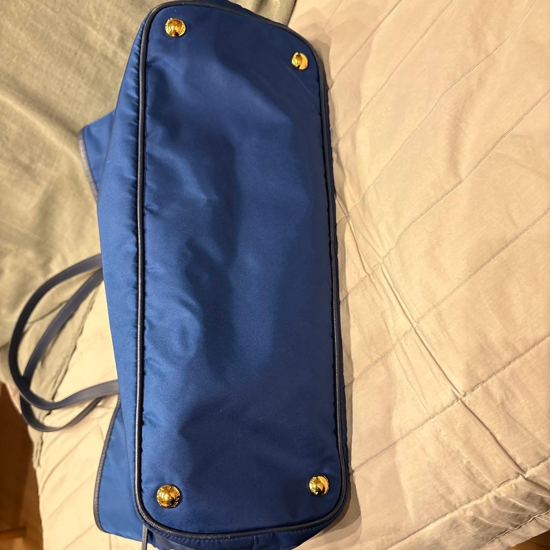 プラダ　トートバック
