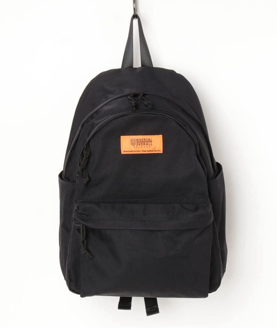 UNIVERSAL OVERALL スラントデイパック　機能性抜群！