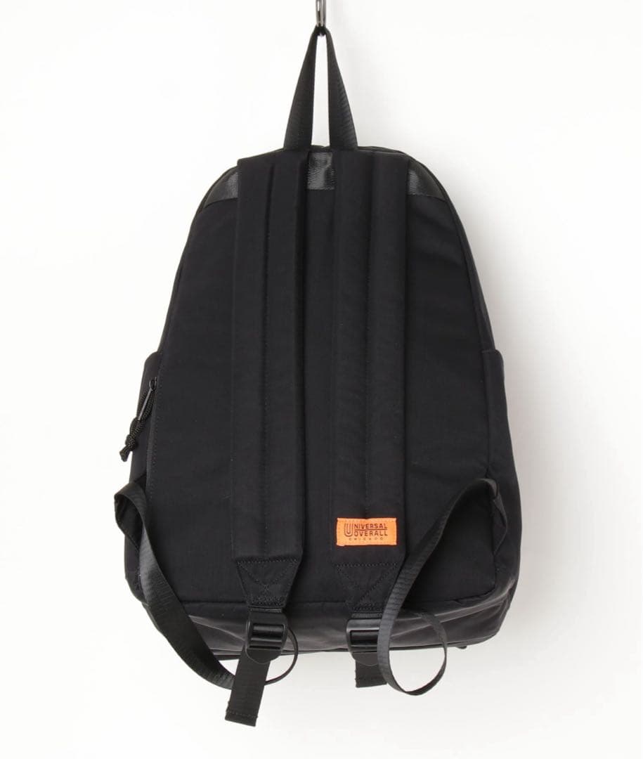 UNIVERSAL OVERALL スラントデイパック　機能性抜群！
