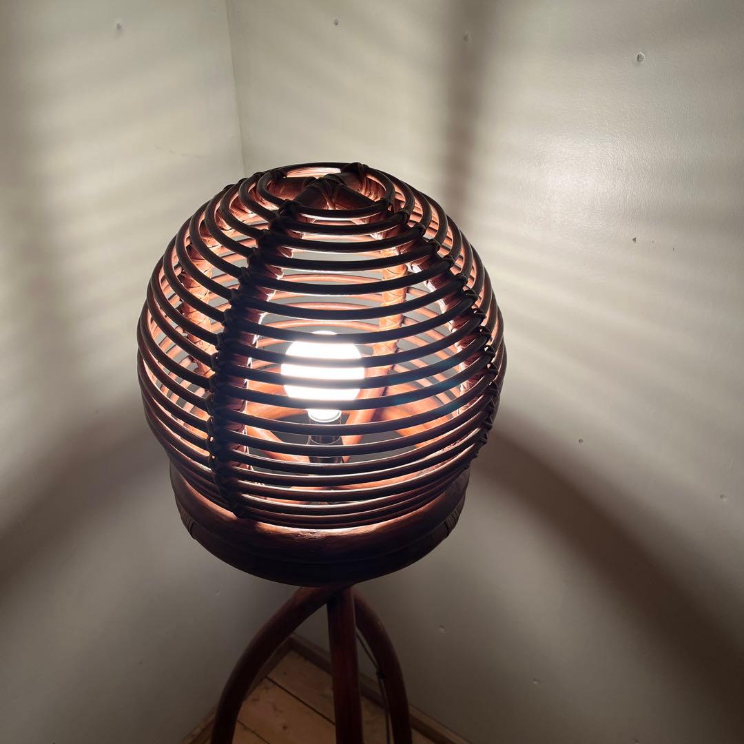 古家具 ビンテージ品◾️籐ラタンフレーム 間接照明 フロアライト/ フロアスタンド