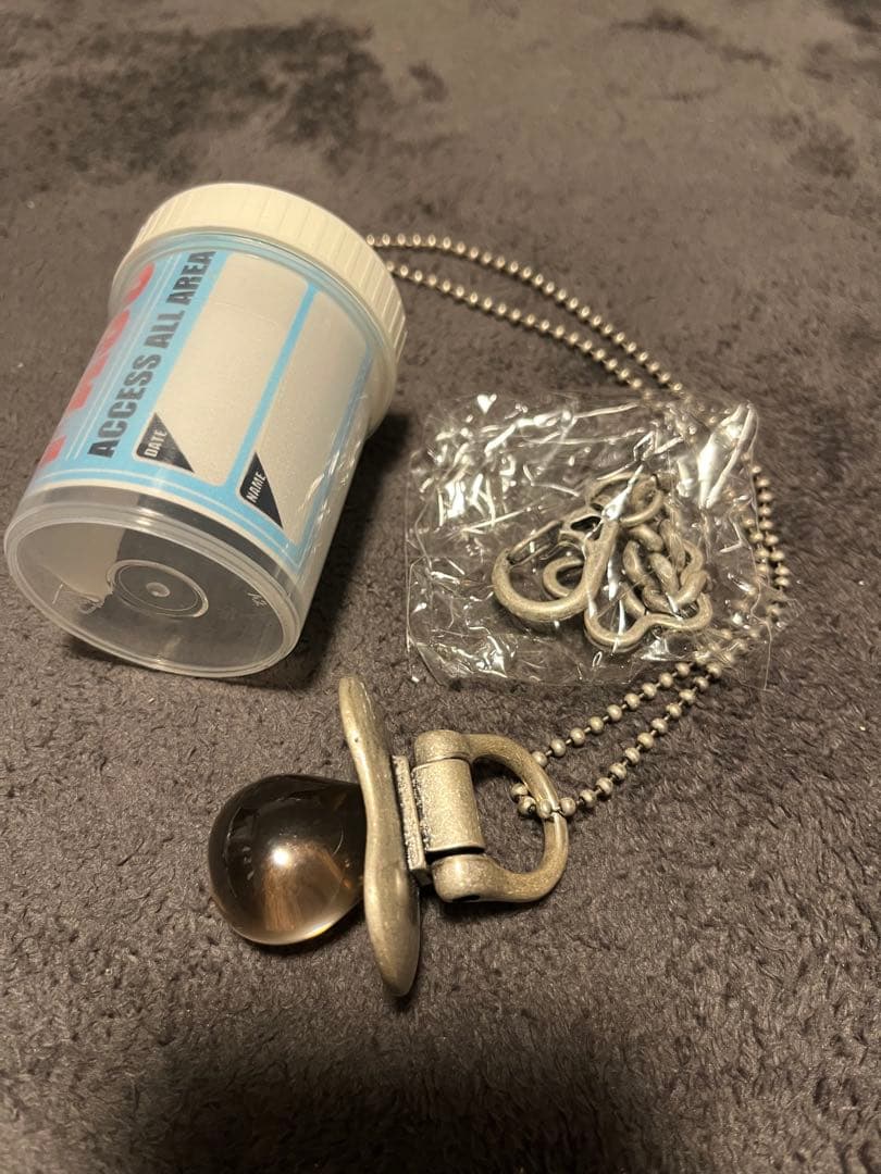 NOILL おしゃぶりネックレス　黒