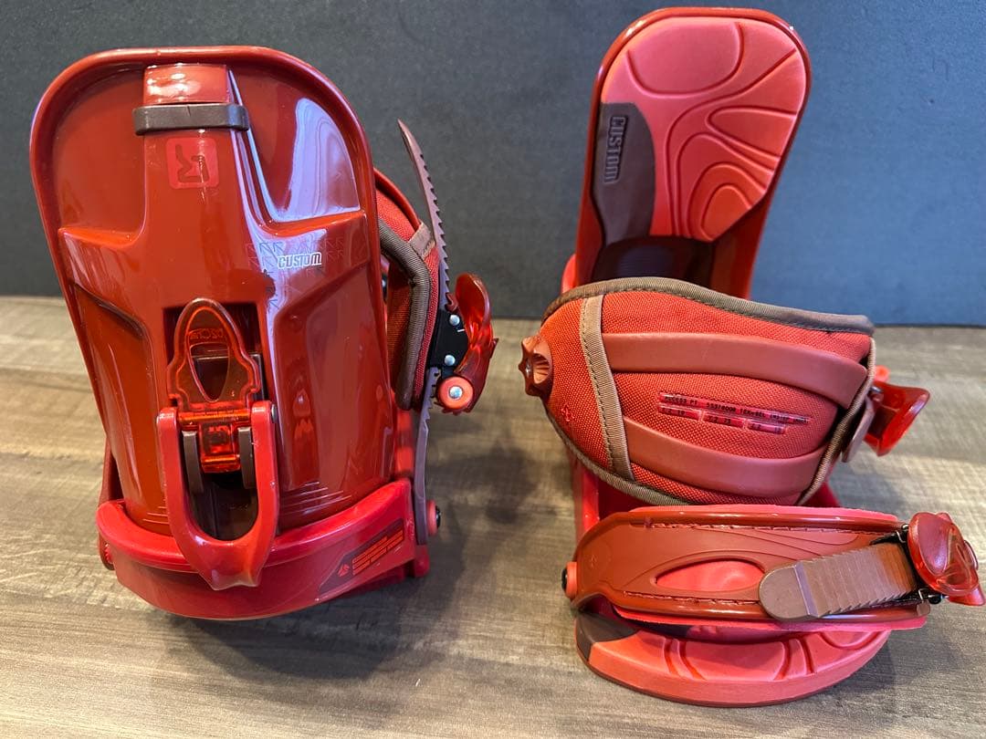 BURTON. CUSTOM ビンディング レッド