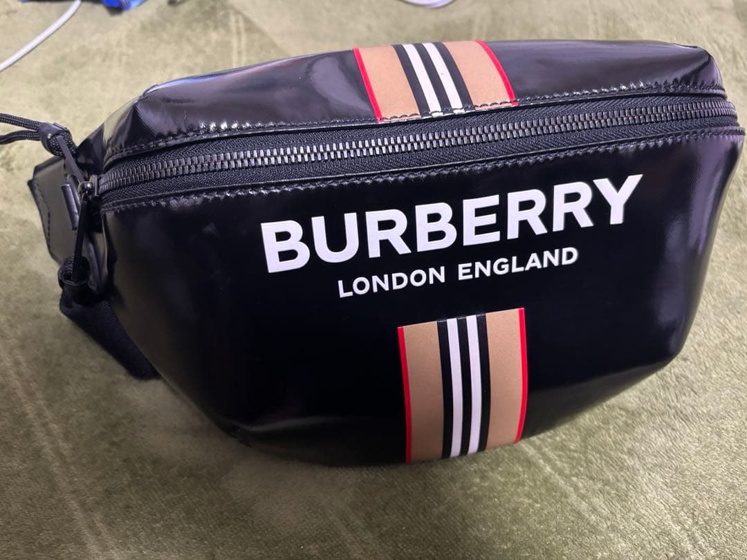 美品 BURBERRY バーバリー コーティングキャンバス ボディバッグ