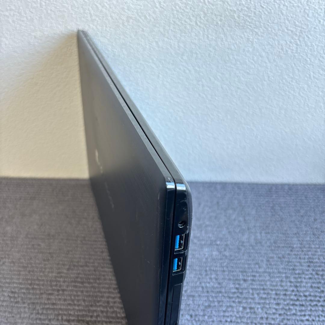 東芝dynabook B65/EP i7-8565U メモリ8GB