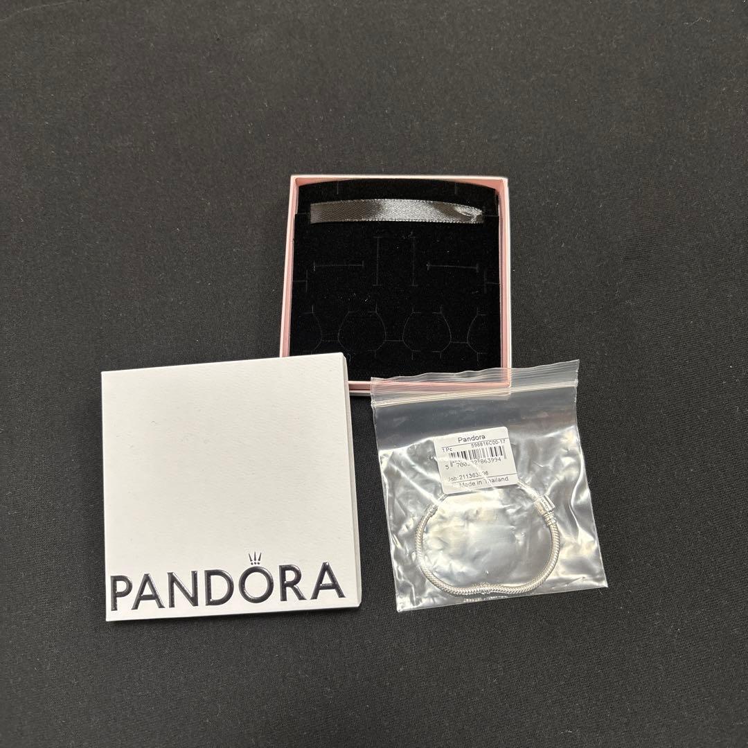 新品Pandora シルバー ブレスレット 17cm