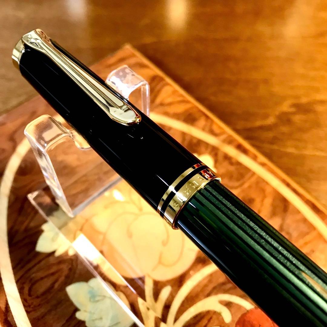 ☆ほぼ新品☆素晴らしいペリカン万年筆M600グリーン縞（Ｆ)☆書き味抜群