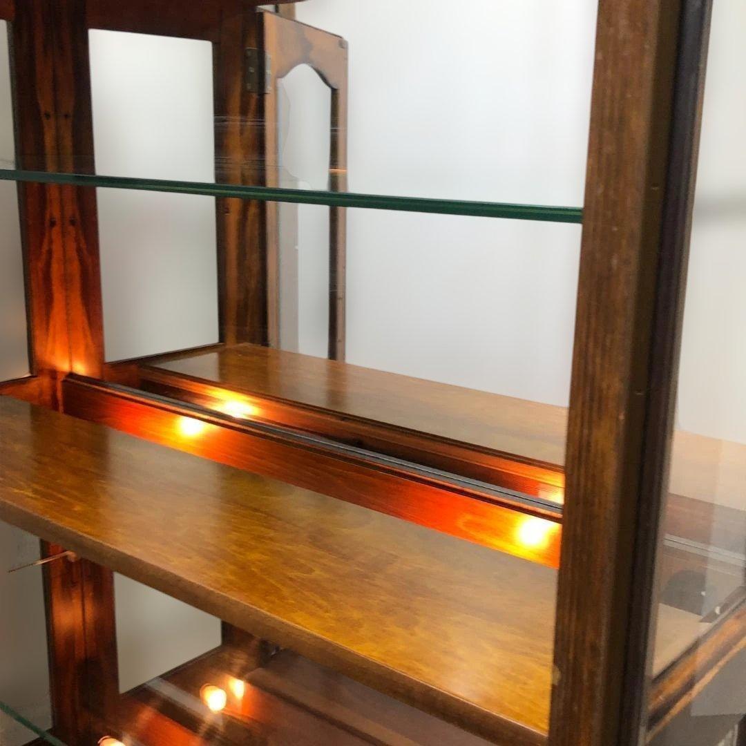 送料無料【希少3面ガラス採光】カリモク 飾り棚 コレクションボード 250709