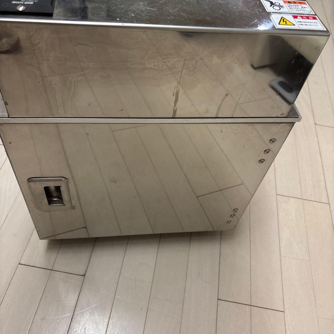 ミルキングアクション装置