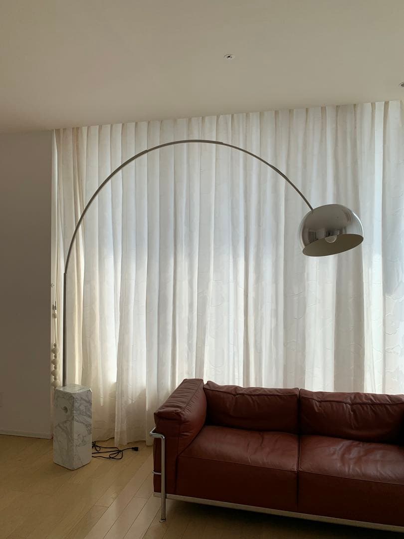 フロス　アルコランプ　11年製　直接引取のみ　大阪