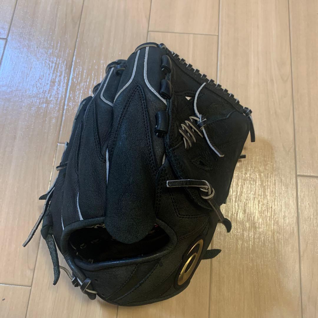 アシックス　硬式投手用