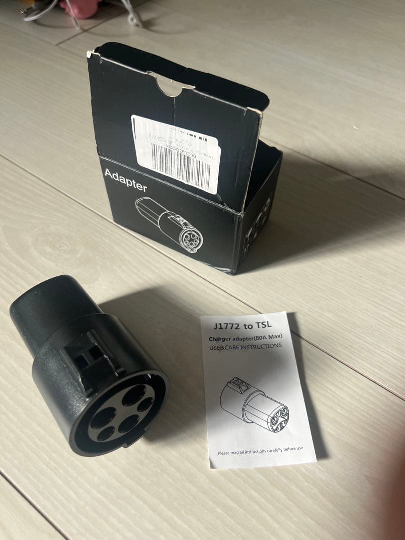 TESLA純正 「GEN Ⅱ モバイルコネクター」と「J1772 変換機」セット